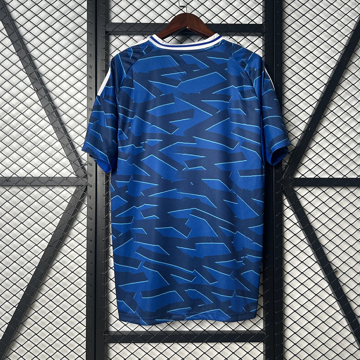 قميص شالكه 04 الأساسي 25/26