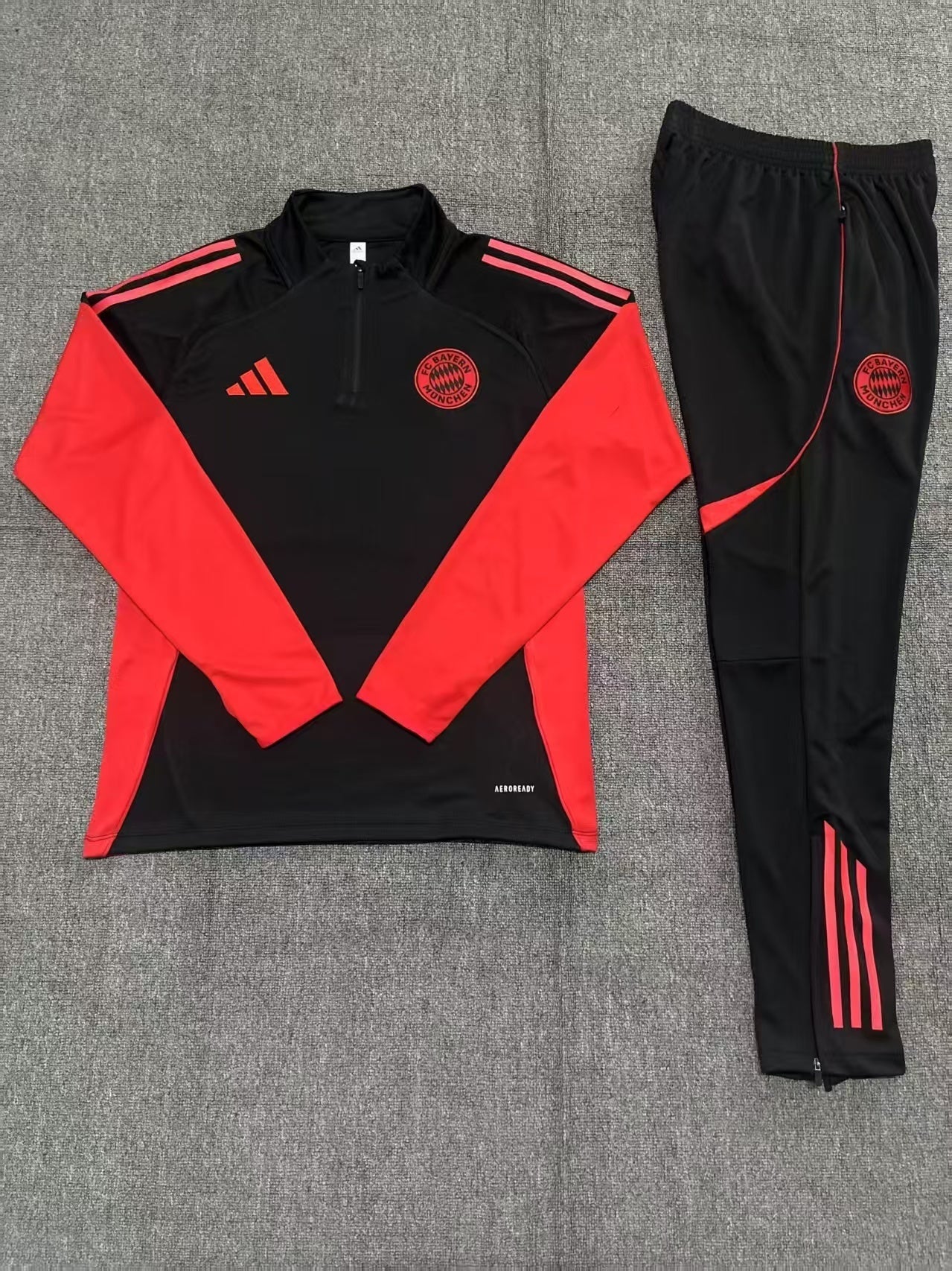 Bayern KIDS TRACKSUIT