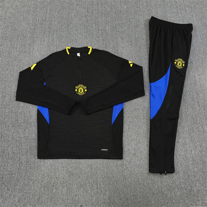 manchester united 25/26 tracksuit