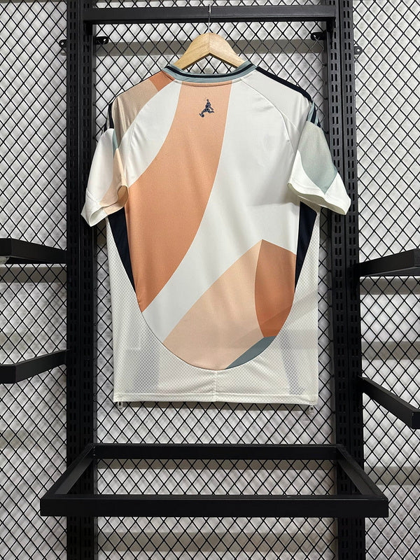 إسبانيا 25/26 – طقم احتياطي