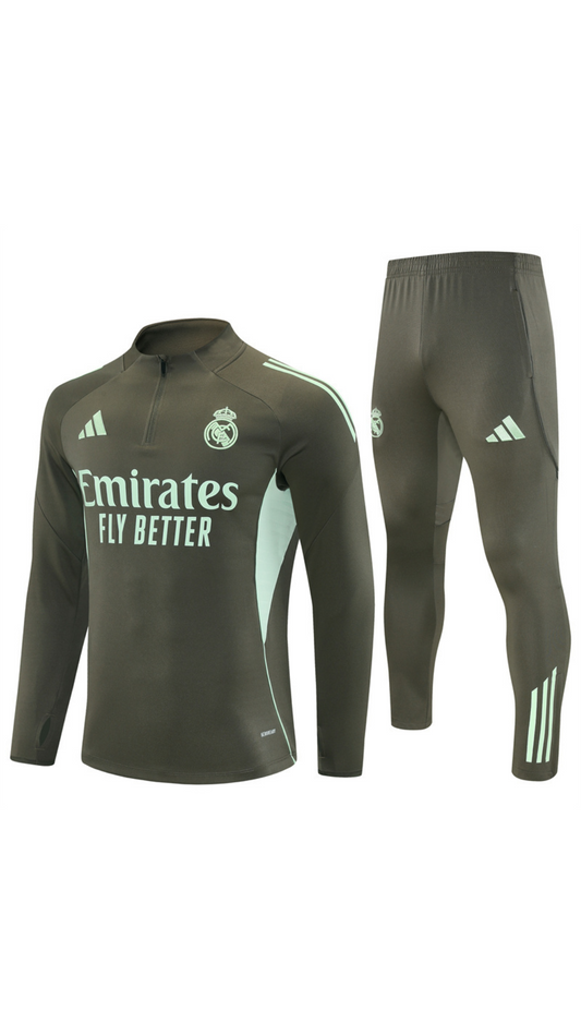 بدلة تدريب ريال مدريد 25/26