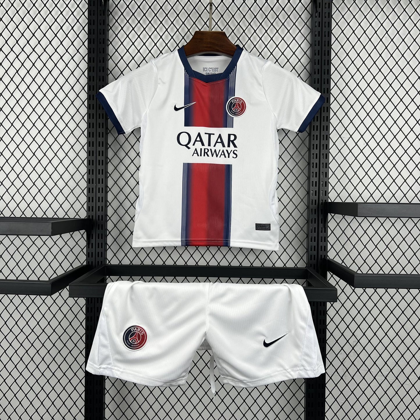 Kids Paris Saint-Germain 2026/27 Away Kit
