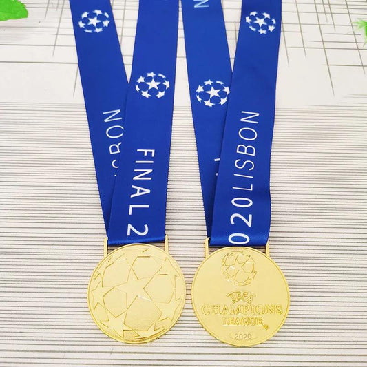 2020 champions league final medal